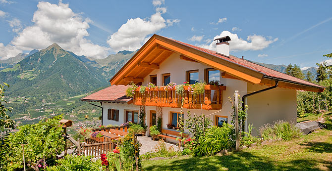 Ferienwohnungen Unterroathhof - Schenna bei Meran